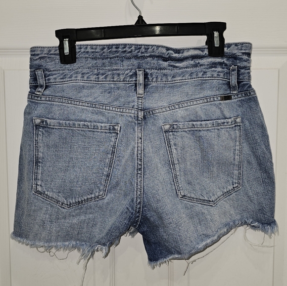 Kancan, Women's Size Large High Waisted Denim Shorts - Picture 3 of 9